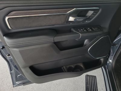 2026 Ram 1500 — photo 14 view