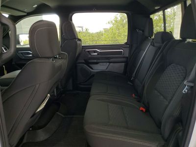 2026 Ram 1500 — photo 9 view