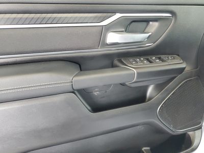 2026 Ram 1500 — photo 14 view