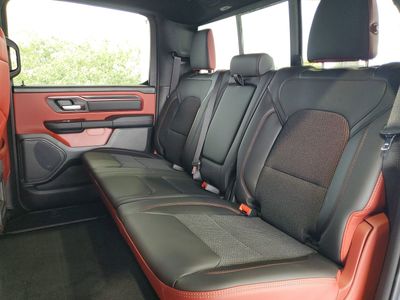 2026 Ram 1500 — photo 8 view