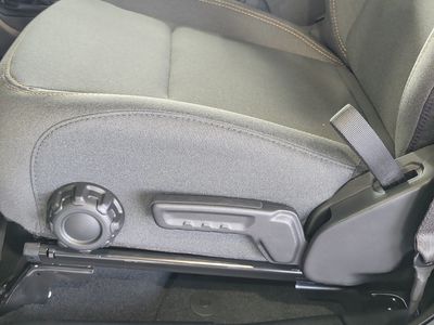 2026 Jeep Wrangler - Photo 19
