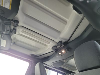 2026 Jeep Wrangler - Photo 20