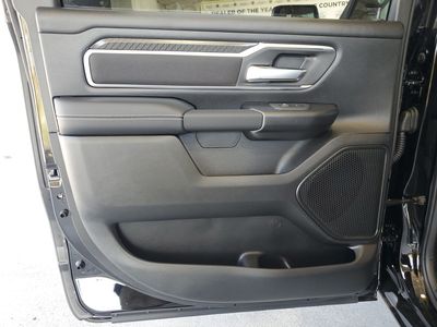 2026 Ram 1500 — photo 12 view