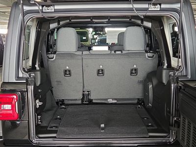 2026 Jeep Wrangler — photo 16 view
