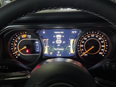 2026 Jeep Wrangler — photo 30 view
