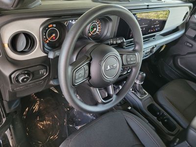 2026 Jeep Wrangler — photo 15 view