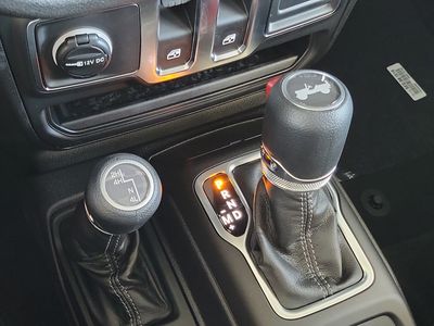 2026 Jeep Wrangler — photo 30 view