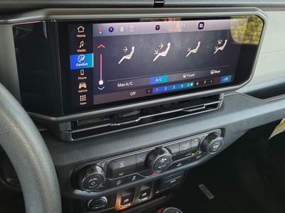 2026 Jeep Wrangler — photo 28 view
