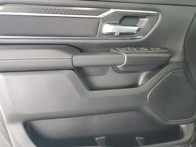 2026 Ram 1500 — photo 14 view