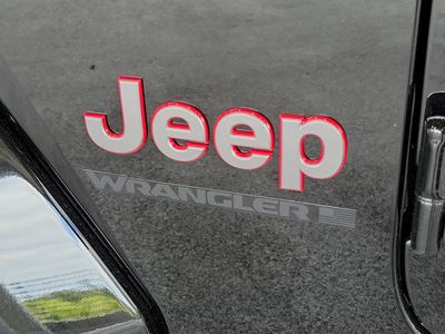 2026 Jeep Wrangler - Photo 5