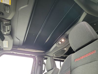 2026 Jeep Wrangler - Photo 20