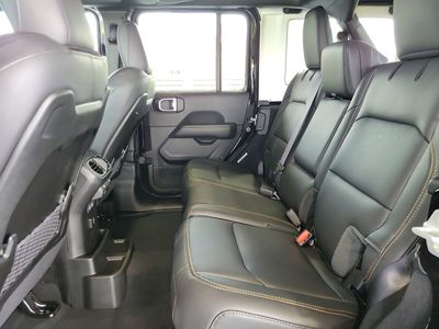 2026 Jeep Wrangler - Photo 6
