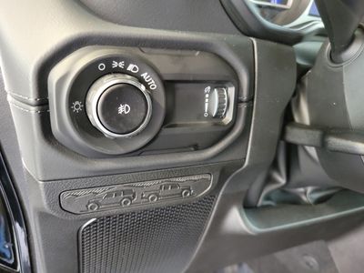 2026 Jeep Wrangler - Photo 17
