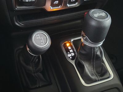 2026 Jeep Wrangler — photo 30 view