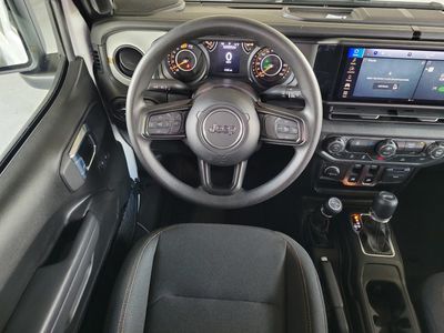 2026 Jeep Wrangler — photo 12 view