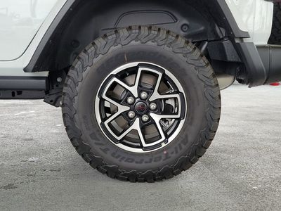 2026 Jeep Wrangler - Photo 7
