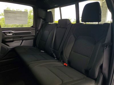 2026 Ram 1500 — photo 8 view