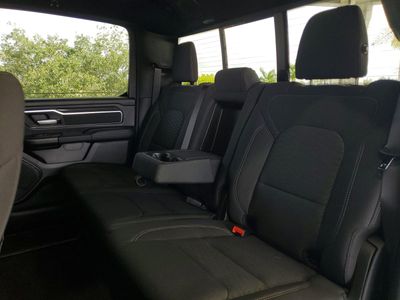 2026 Ram 1500 — photo 8 view