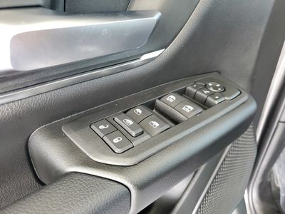 2026 Ram 1500 — photo 16 view