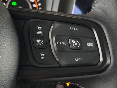 2026 Jeep Wrangler — photo 24 view