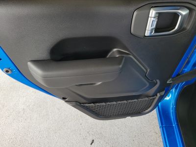 2026 Jeep Wrangler — photo 13 view