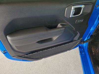2026 Jeep Wrangler — photo 14 view
