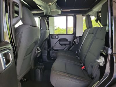 2026 Jeep Wrangler — photo 9 view