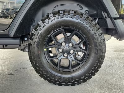 2026 Jeep Wrangler — photo 7 view