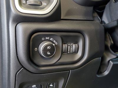 2026 Ram 1500 — photo 15 view