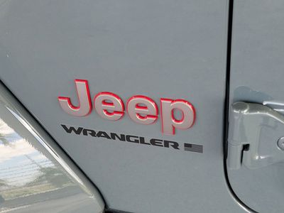 2026 Jeep Wrangler - Photo 5