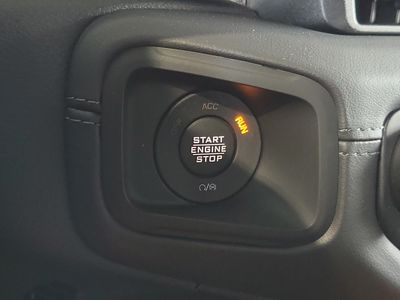 2026 Jeep Wrangler - Photo 26