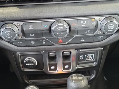 2026 Jeep Wrangler — photo 23 view