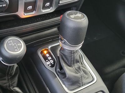 2026 Jeep Wrangler — photo 26 view