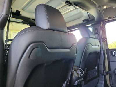 2026 Jeep Wrangler — photo 10 view
