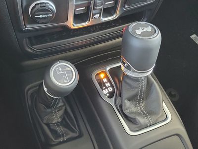 2026 Jeep Wrangler — photo 30 view