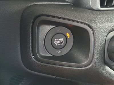 2026 Jeep Wrangler — photo 26 view