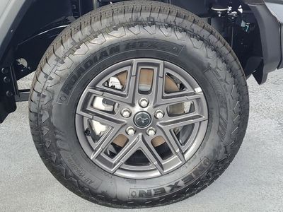 2026 Jeep Wrangler — photo 7 view