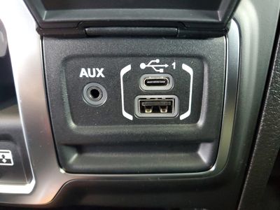 2026 Jeep Wrangler — photo 28 view