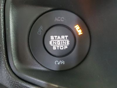 2026 Jeep Wrangler — photo 30 view