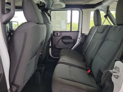 2026 Jeep Wrangler — photo 9 view