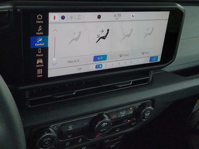 2026 Jeep Wrangler — photo 29 view