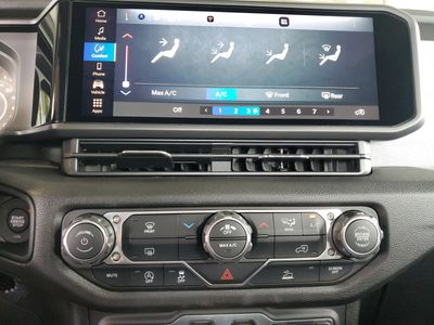2026 Jeep Wrangler — photo 27 view