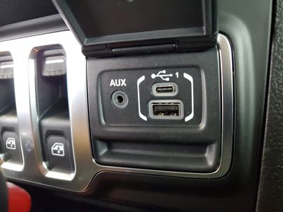 2026 Jeep Wrangler — photo 28 view