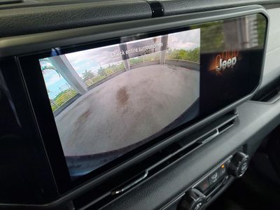 2026 Jeep Wrangler — photo 26 view