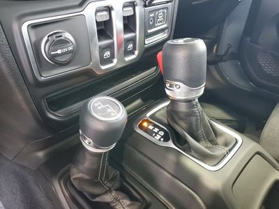 2026 Jeep Wrangler — photo 29 view