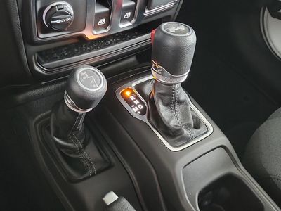 2026 Jeep Wrangler — photo 27 view