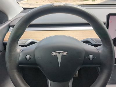 2022 Tesla Model Y - Photo 31