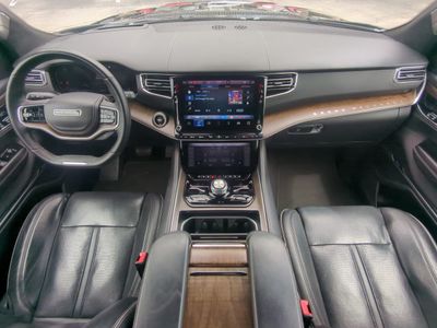 2023 Jeep Grand Wagoneer - Photo 19