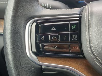 2023 Jeep Grand Wagoneer - Photo 33