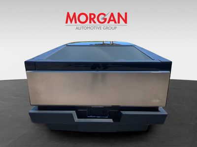 2024 Tesla Cybertruck - Photo 6